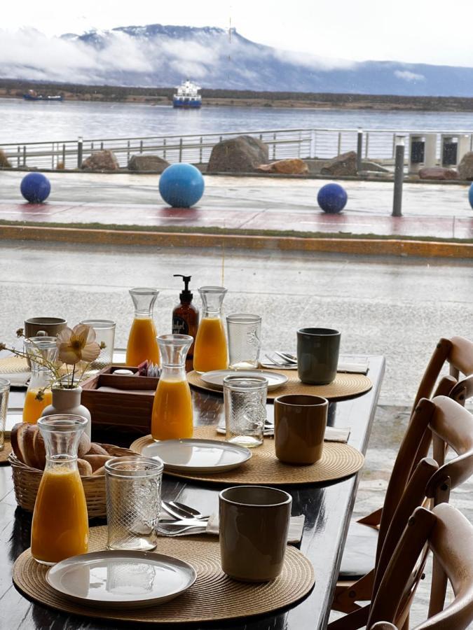 Hotel Costaustralis Пуерто Наталес Екстериор снимка