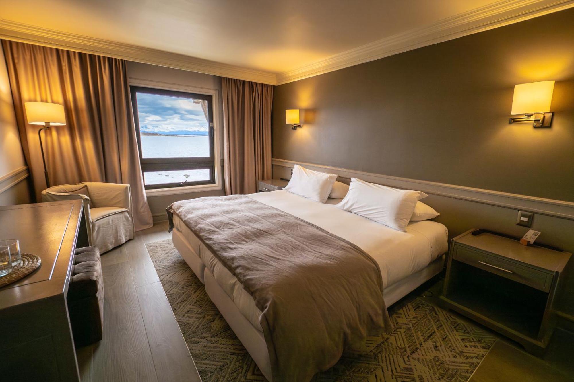 Hotel Costaustralis Пуерто Наталес Екстериор снимка