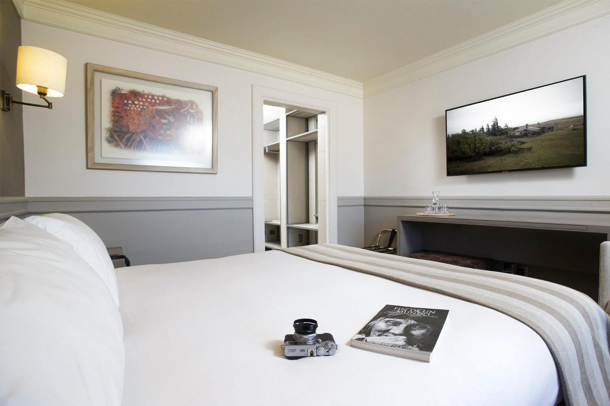 Hotel Costaustralis Пуерто Наталес Екстериор снимка