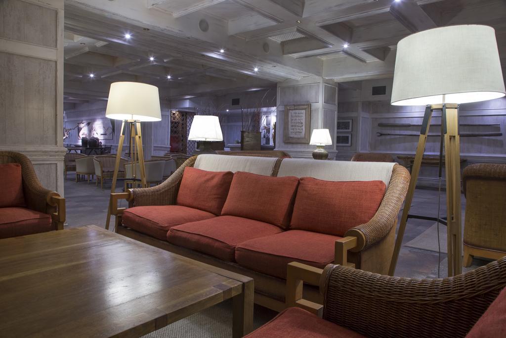 Hotel Costaustralis Пуерто Наталес Екстериор снимка